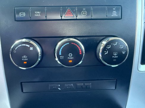 Used 2011 RAM 2500 Big Horn image 23