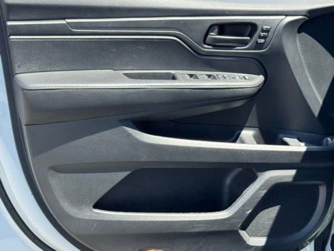 Used 2023 Honda Odyssey EX-L image 17