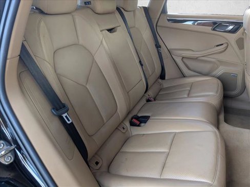 Used 2015 Porsche Macan S image 23