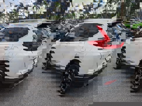 Used 2017 Honda CR-V Touring image 7