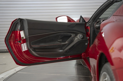 Used 2021 Ferrari F8 Tributo image 35