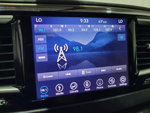 Used 2018 Chrysler Pacifica Touring-L w/ Premium Audio Group image 34