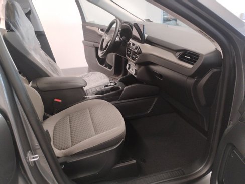 Used 2021 Ford Escape SE w/ SE Sport Appearance Package image 22