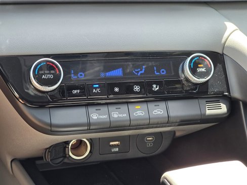 New 2025 Hyundai Elantra Sport image 23