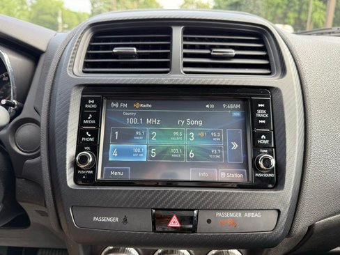 Used 2020 Mitsubishi Outlander Sport ES image 17