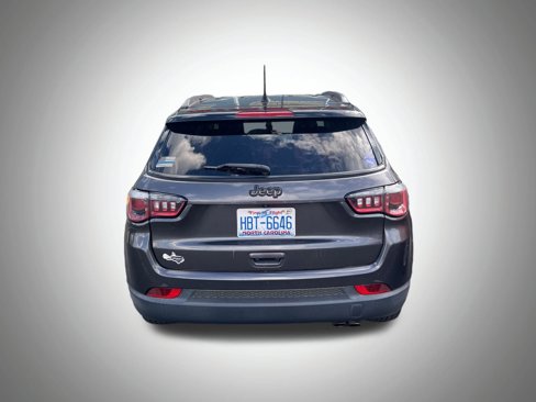 Used 2019 Jeep Compass Altitude image 14