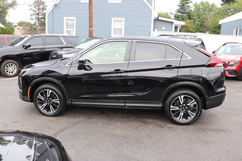Used 2024 Mitsubishi Eclipse Cross SE image 2