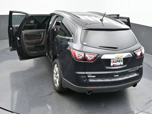 Used 2014 Chevrolet Traverse LTZ image 43