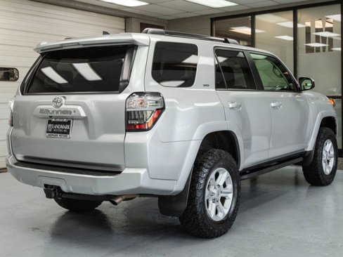 Used 2017 Toyota 4Runner SR5 image 28