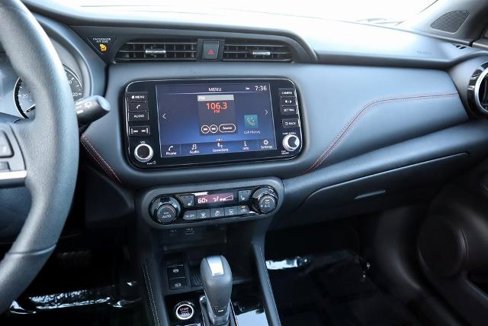 Certified 2024 Nissan Kicks SR w/ SR Premium Package image 18