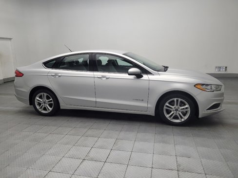 Used 2018 Ford Fusion S image 11