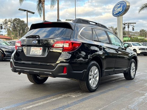 Used 2019 Subaru Outback 2.5i Premium image 13