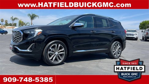 Used 2021 GMC Terrain Denali w/ Denali Premium Package image 1