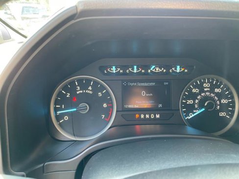 Used 2018 Ford F150 XLT w/ Equipment Group 302A Luxury image 18