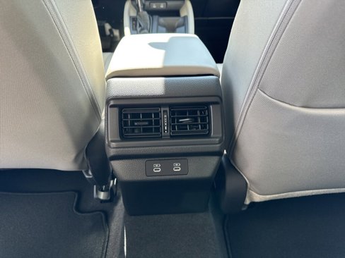 New 2025 Honda Accord LX image 10