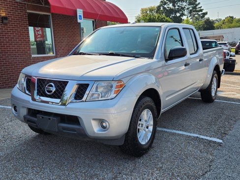 Used 2017 Nissan Frontier SV w/ SV Value Truck Package image 3