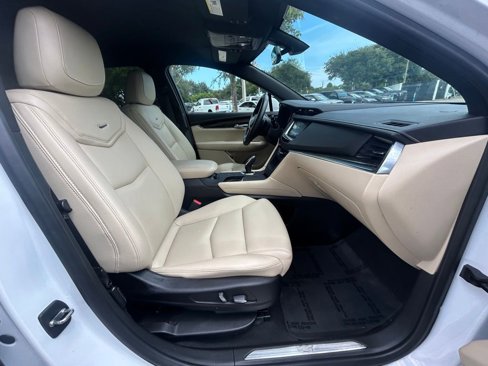 Used 2019 Cadillac XT5 FWD image 22