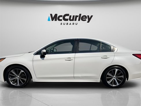 Used 2015 Subaru Legacy 2.5i Limited image 2