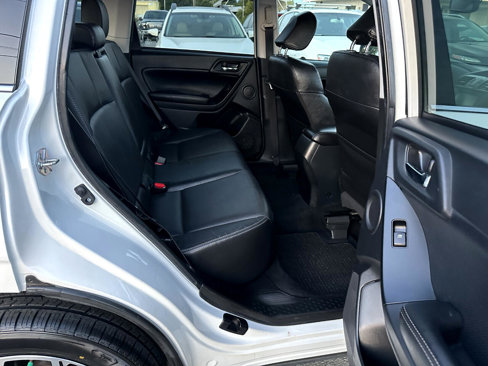 Used 2015 Subaru Forester 2.0XT Touring w/ Eyesight & Navigation System image 11