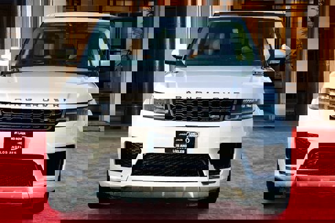 Used 2022 Land Rover Range Rover Sport HSE Dynamic image 2