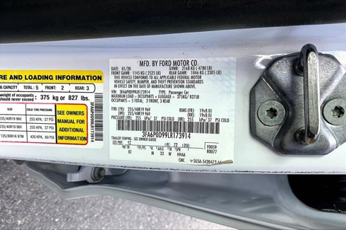 Used 2020 Ford Fusion Titanium image 20