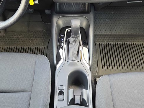 Used 2025 Toyota Corolla LE image 15