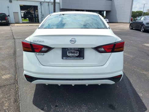Used 2022 Nissan Altima 2.5 S image 19