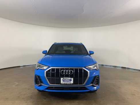 Used 2020 Audi Q3 2.0T Prestige w/ Prestige Package image 3
