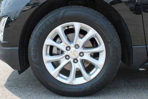 Used 2018 Chevrolet Equinox LT image 36