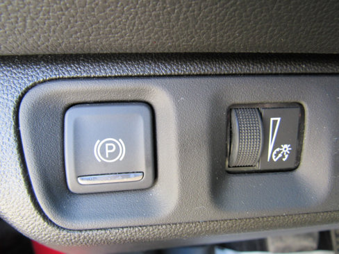 Used 2021 GMC Acadia AT4 w/ Technology Package image 14