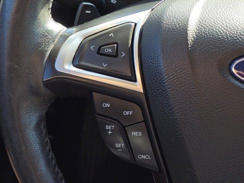 Used 2019 Ford Fusion SEL image 10
