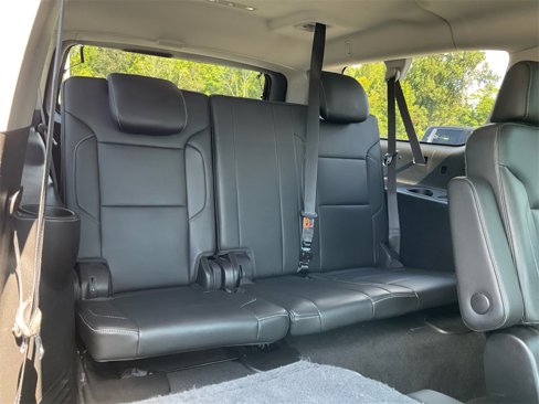 Used 2018 Chevrolet Suburban LT image 27