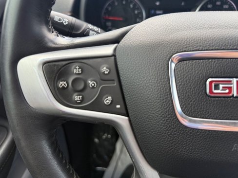 Used 2018 GMC Terrain SLT w/ Preferred Package image 18