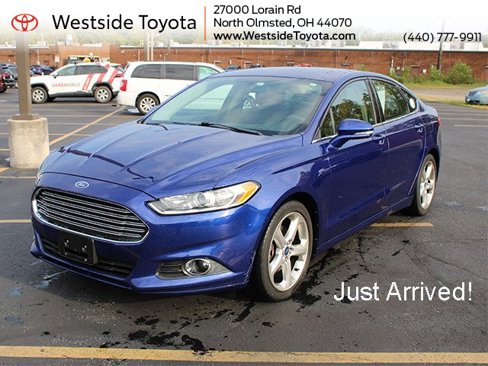 Used 2015 Ford Fusion SE w/ Equipment Group 201A image 1