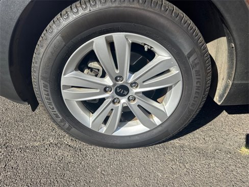 Used 2019 Kia Sportage LX image 14