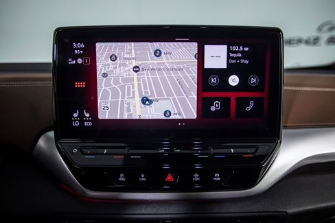 Used 2022 Volkswagen ID.4 Pro S image 27