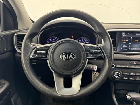 Used 2020 Kia Sportage LX image 23