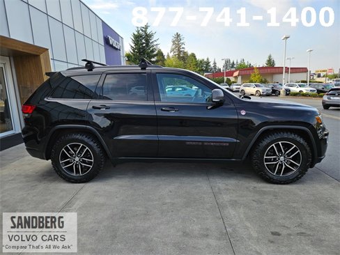 Used 2018 Jeep Grand Cherokee Trailhawk w/ Trailhawk Luxury Group image 4