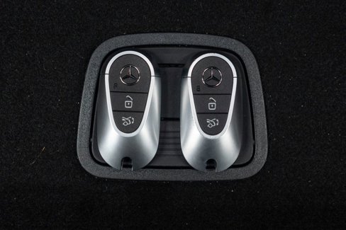 Used 2023 Mercedes-Benz EQE 500 4MATIC Sedan image 59