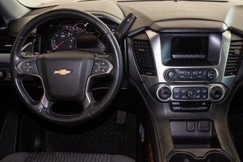 Used 2015 Chevrolet Tahoe LS image 16