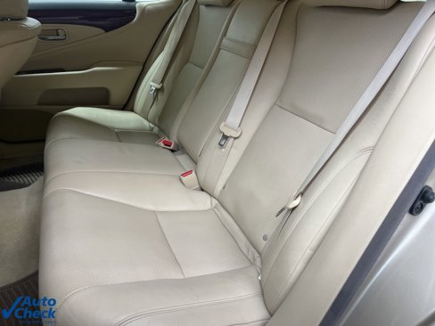 Used 2012 Lexus LS 460 image 19