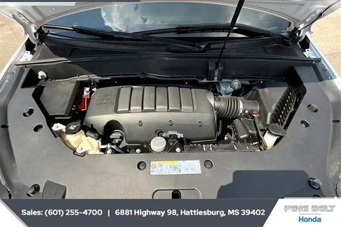 Used 2016 Chevrolet Traverse LT image 8
