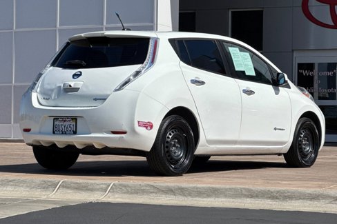 Used 2013 Nissan Leaf S w/ Charger Pkg image 4
