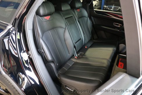 Used 2019 Bentley Bentayga image 36