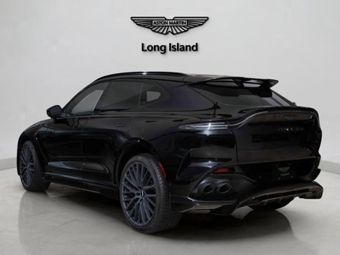 Used 2023 Aston Martin DBX 707 image 6