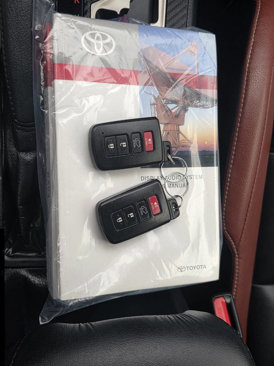 Used 2013 Toyota RAV4 Limited image 22