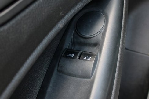 Used 2014 Ford Transit Connect XL image 11