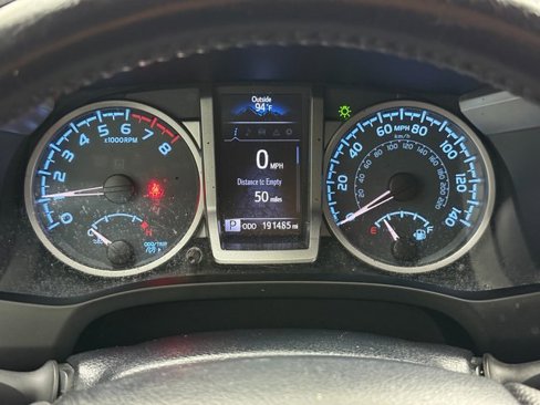 Used 2017 Toyota Tacoma SR5 image 15