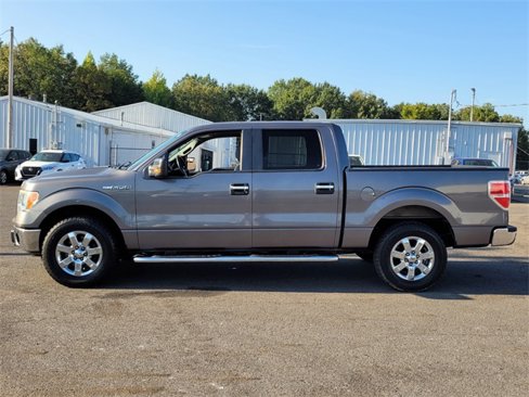 Used 2013 Ford F150 XLT w/ XLT Chrome Pkg image 4