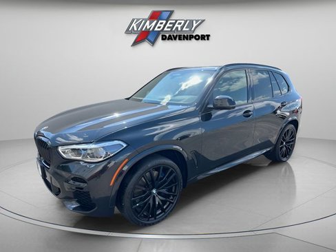 Used 2022 BMW X5 M50i w/ Executive Package image 1